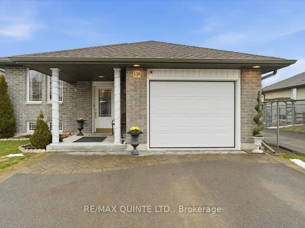 139 Greenhill Ln, Belleville, ON K8N 0C7