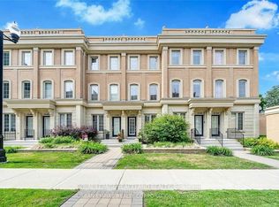 60 Hargrave Ln #10, Toronto, ON M4N0A4