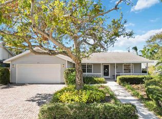 210 20th St W, Bradenton, FL 34205