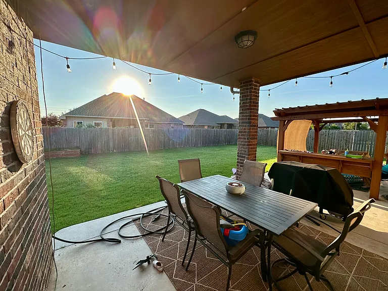 4821 Limestone Dr — Photo 3