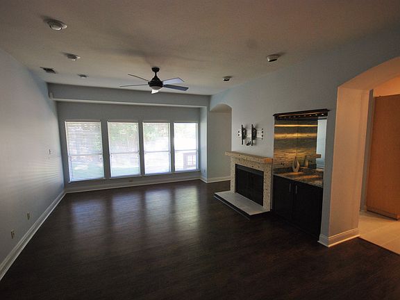 3rd image of 6412 Cascada Dr
