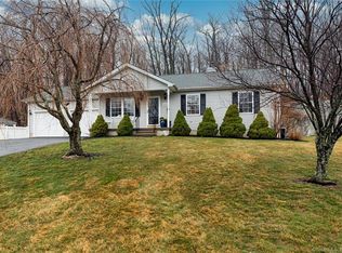 211 Sunnydale Ave, Bristol, CT 06010