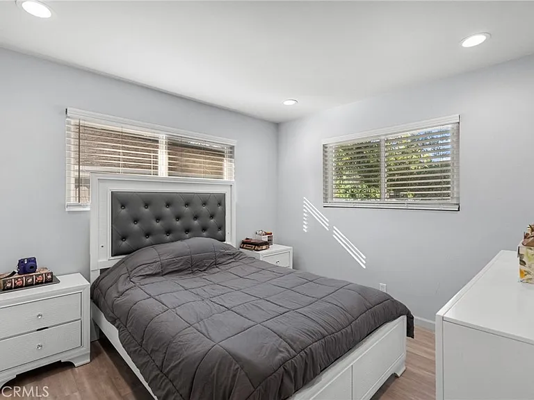 4700 Topanga Canyon Blvd — Photo 8
