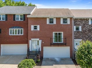 39 Manorfield Cir, Delmont, PA 15626