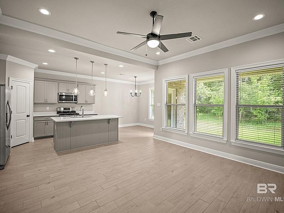 5th image of 1610 Fenton Cir