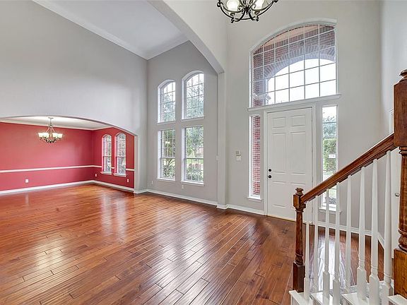 2nd image of 4204 Mildenhall Dr