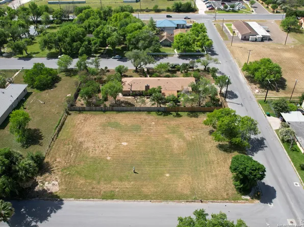611 WEST JONES AVE LOT 6 & 7, Pharr, TX 78577
