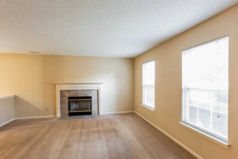3 bed, 2.5 bath, 1816 sqft, $1,945 — Photo 4