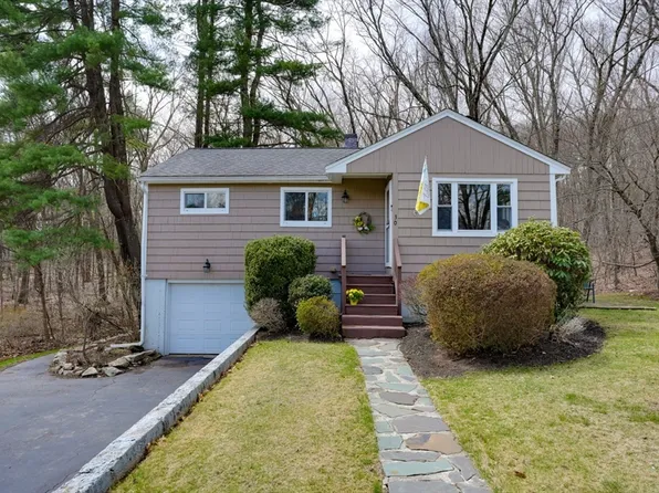 30 Birch Hill Rd, Ashland, MA 01721