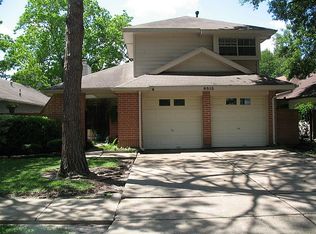 8515 Pool Creek Dr, Houston, TX 77095