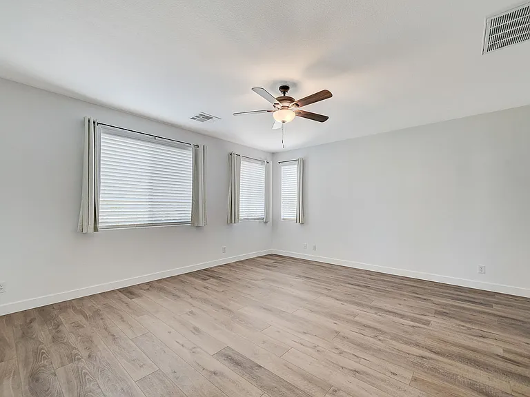 11490 Steponia Bay St — Photo 25