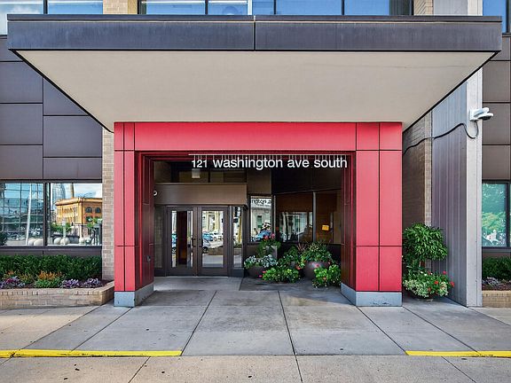 4th image of 121 Washington Ave S APT 1304