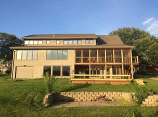 121 Sea Gull Cir, Gallatin, MO 64640