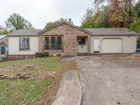 2013 S Z St, Fort Smith, AR 72901