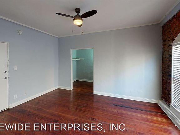 3rd image of 109 S Normandie Ave APT 305