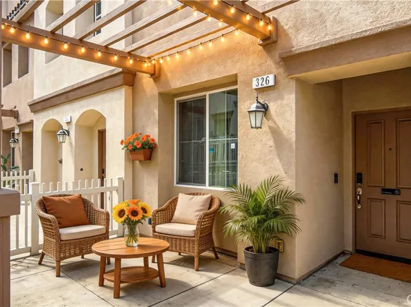 326 N Calvados Ave, Azusa, CA 91702