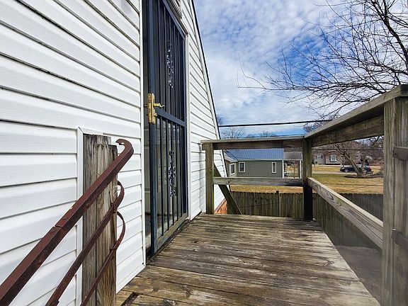 5th image of 4708 N Dixie Dr