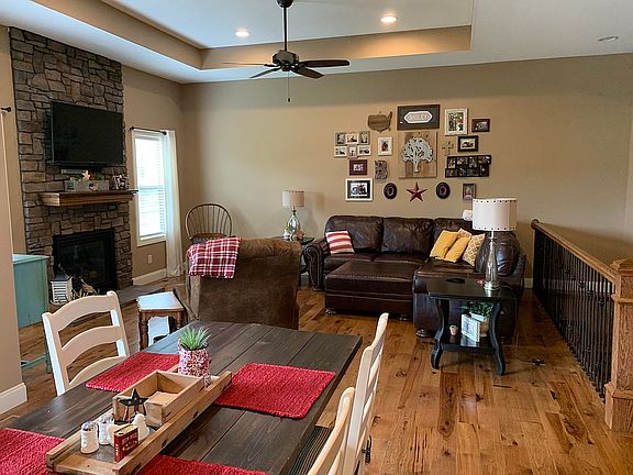5th image of 12630 Parkview Dr