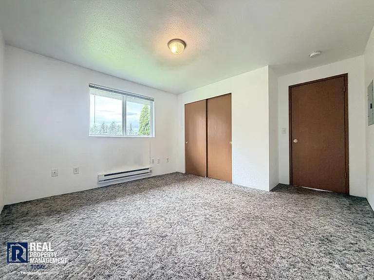 9002 154th Avenue Ct NW — Photo 13