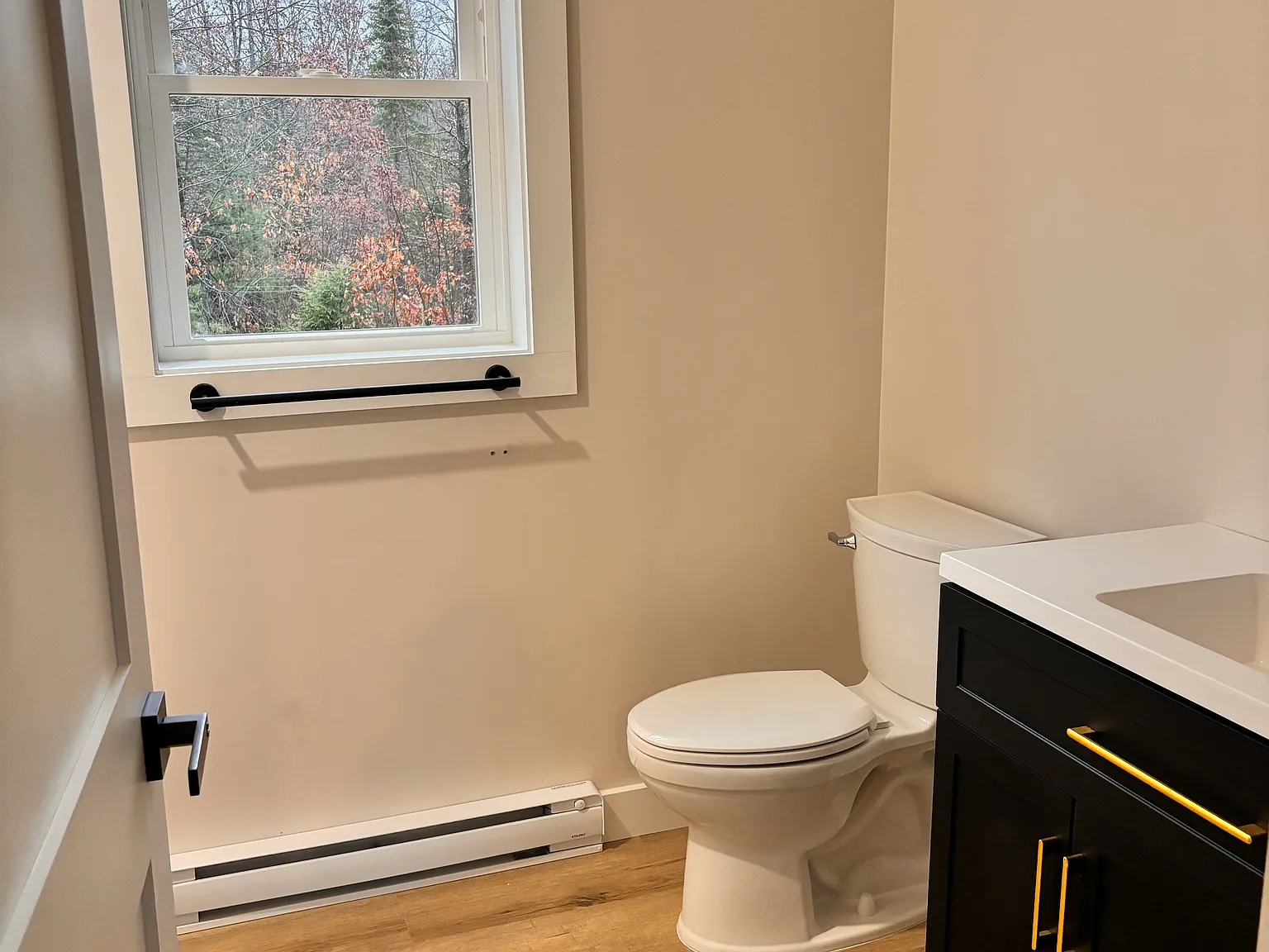 2 bed, 1.5 bath, 1092 sqft, $2,400 — Photo 4