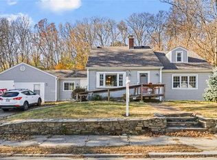 150 Ortoleva Dr, Providence, RI 02909