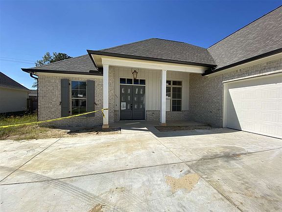 2nd image of 137 Camden Lake Dr