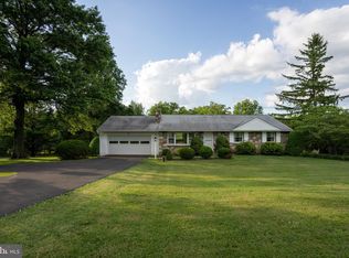 813 Church Rd, Hatfield, PA 19440