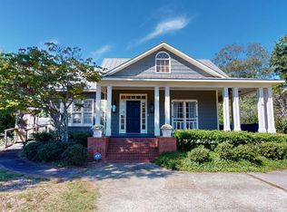 121 Provident Ln, Mobile, AL 36608