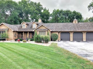 1986 Nicole Rd, Fort Dodge, IA 50501