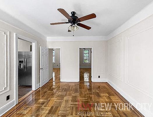 3rd image of 560 Ovington Ave APT 2R