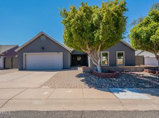 4615 E Pearce Rd, Phoenix, AZ 85044