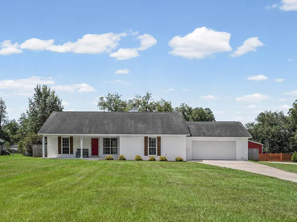 102 Meadow Ct, Leesburg, GA 31763
