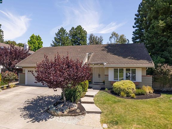 4th image of 87 Lone Pine Ct