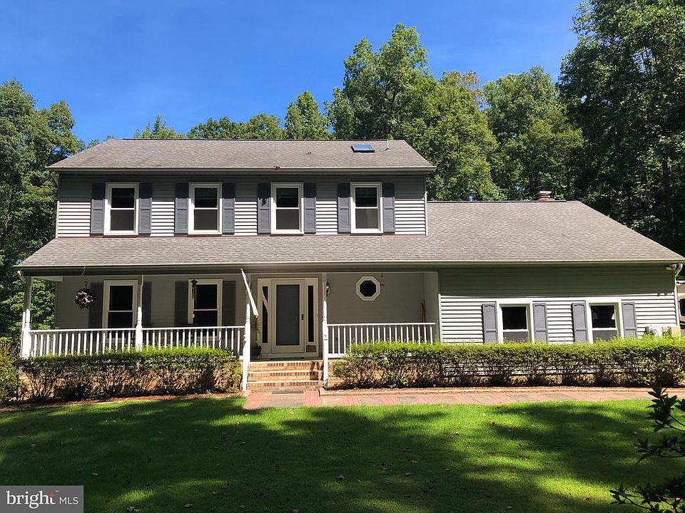 1st image of 10321 Shawnee Ln