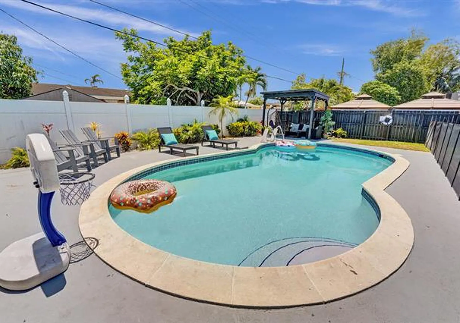 6740 Custer St # 6740, Hollywood, FL 33024 — Photo 3