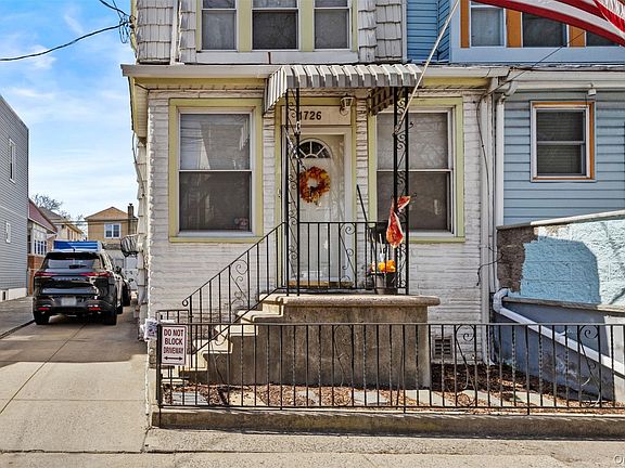 2nd image of 1726 E 48th Street