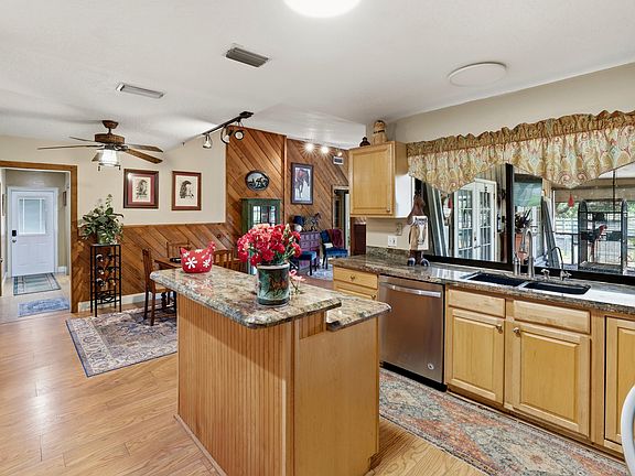 5th image of 14095 BIDDEX Road