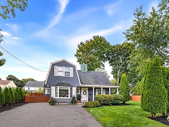 2nd image of 12 Lakeview Dr
