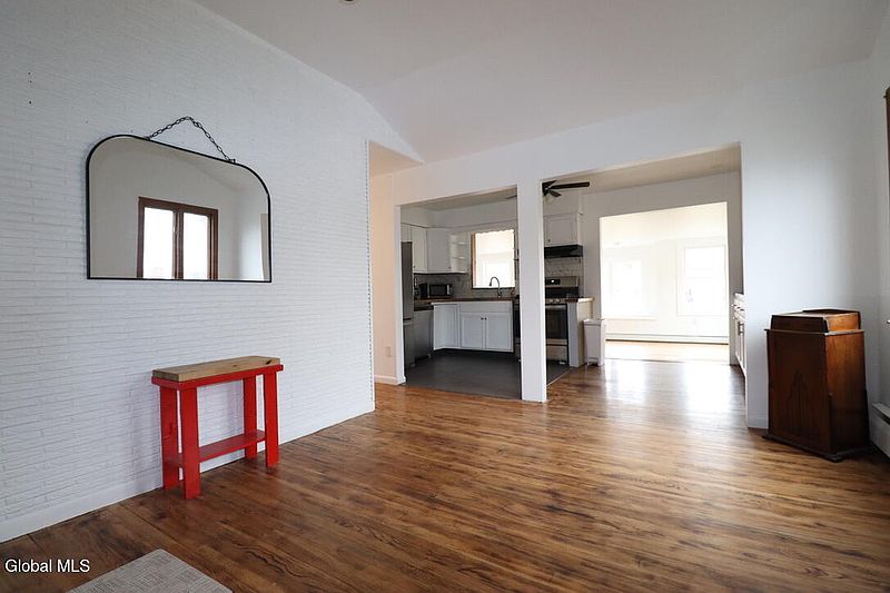 2nd image of 12 Nelson Avenue