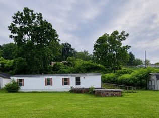 3120 Bratkovich Rd, Claridge, PA 15623