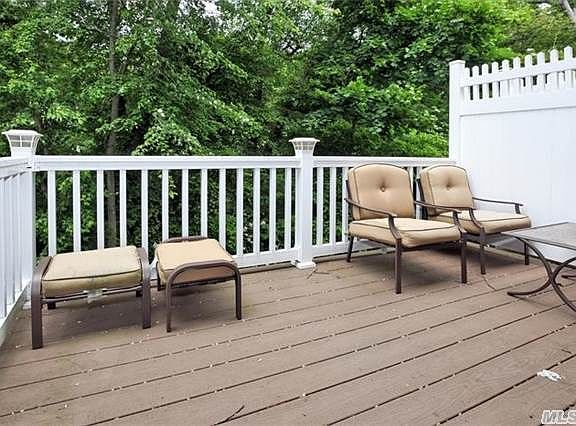 5th image of 73 Warwick Dr