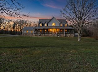 815 York Rd, Crossville, TN 38555
