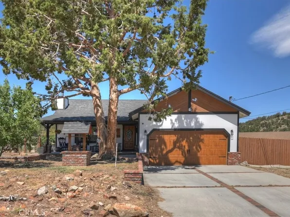 1170 Crestwood Dr, Big Bear City, CA 92314