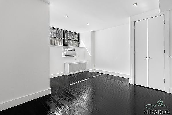 1st image of 304 E 20th St APT 4A