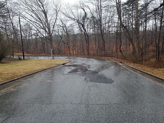4th image of 1909 W Oak Forest Cir