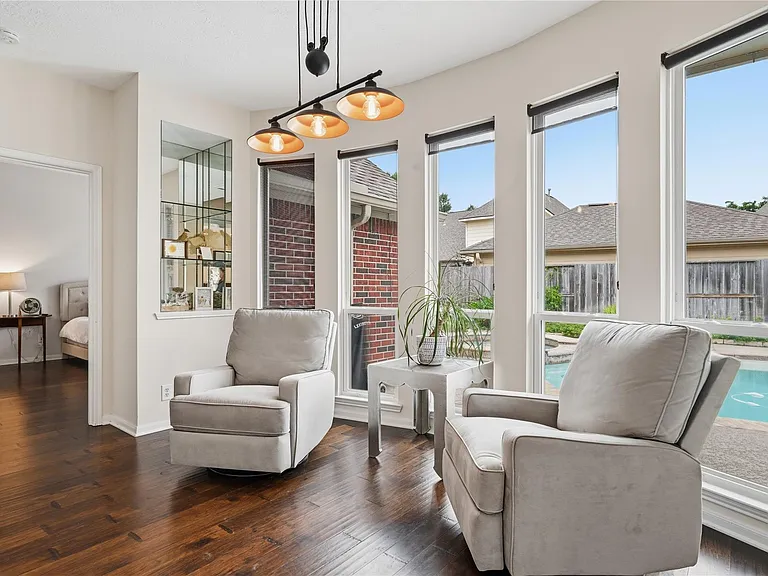1010 Bringewood Chase Dr — Photo 18