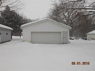 2nd image of 209 E Bergey St
