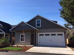 1360 Swayze Ln, Medford, OR 97501
