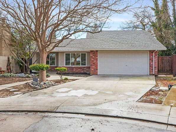 1520 Moccasin Dr, Modesto, CA 95351