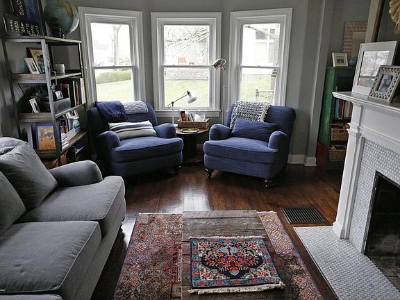 5th image of 621 Brown Ave